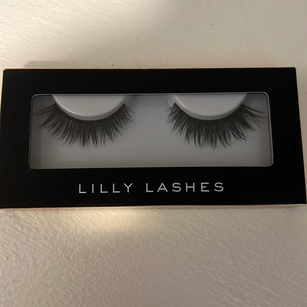 Lashes